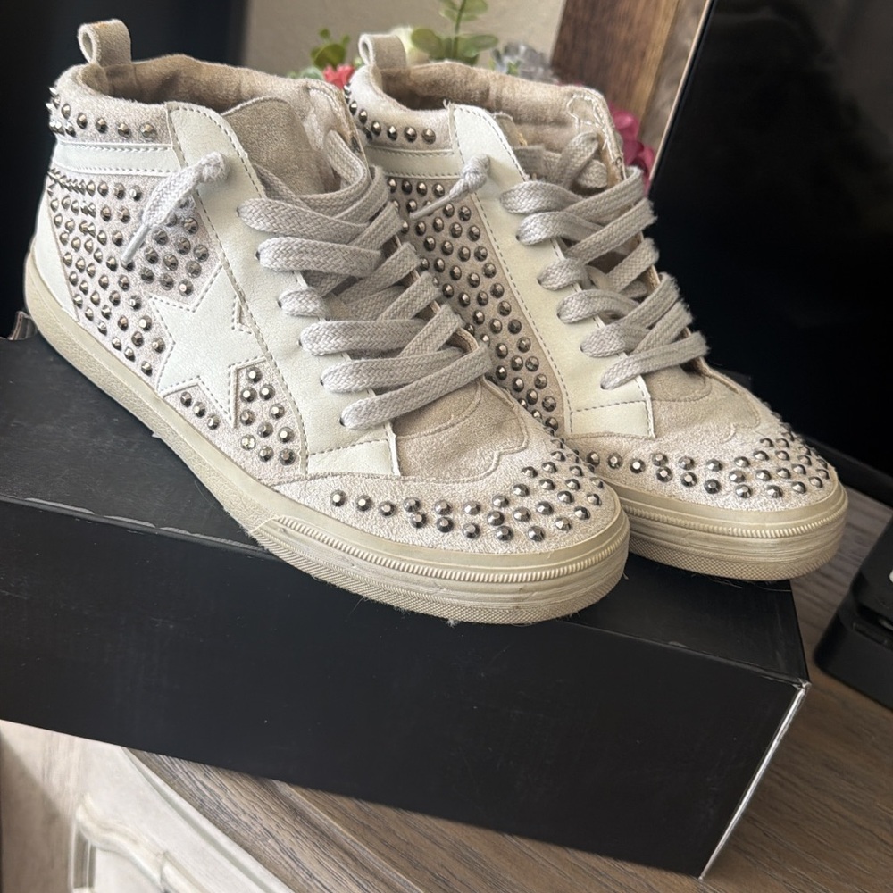 ShuShop Silver Studded High-Top Sneakers